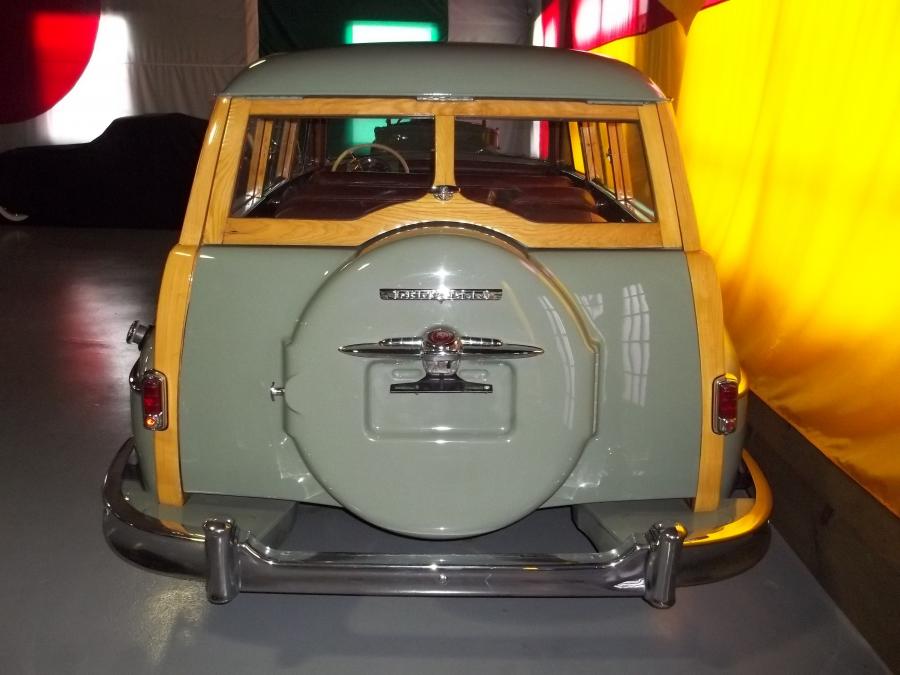  Chrysler Royal Station Wagon 1949 года  (фото 3 из 22)